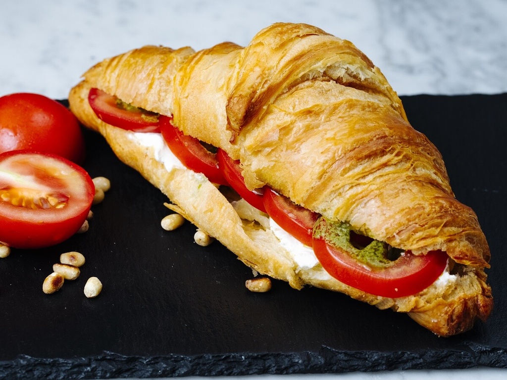 CROISSANT RELLENO DULCE/SALADO