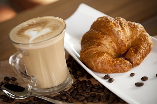 DESAYUNO CROISSANT