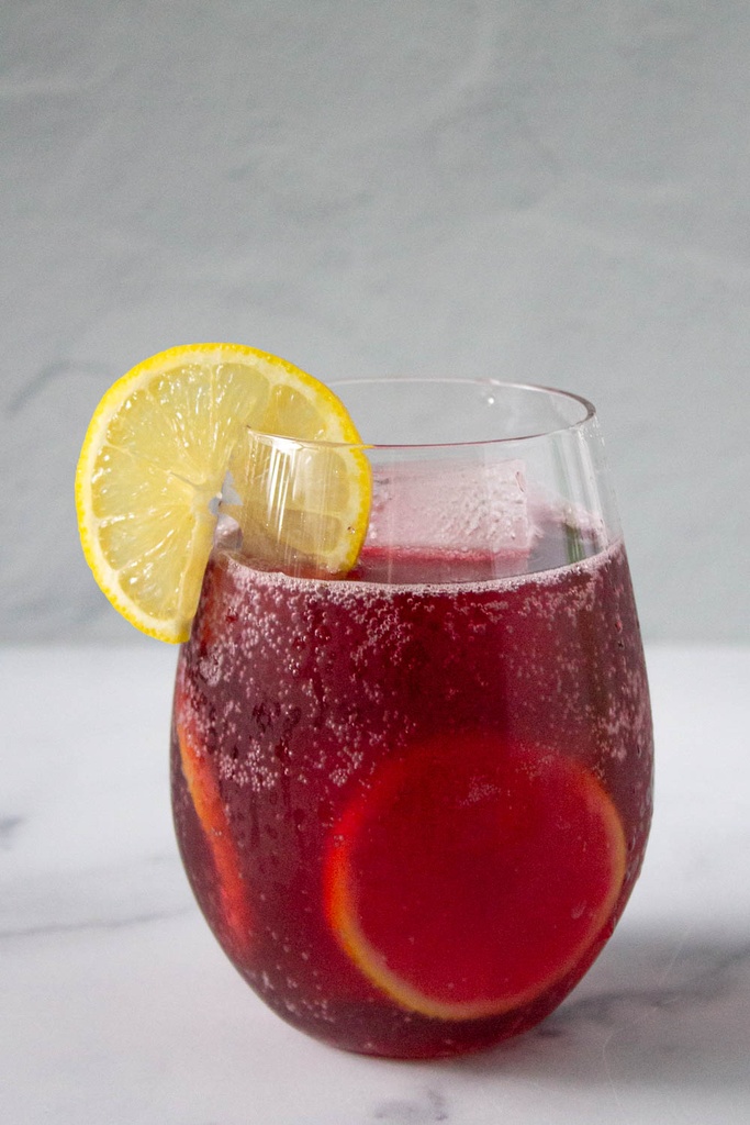 TINTO DE VERANO